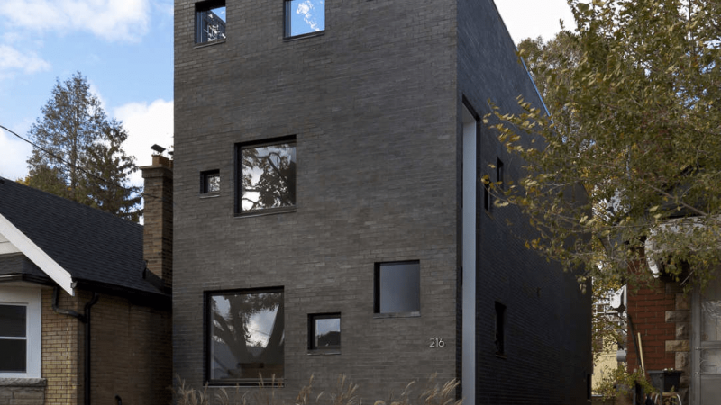 Charcoal 之家，加拿大，rzlbd