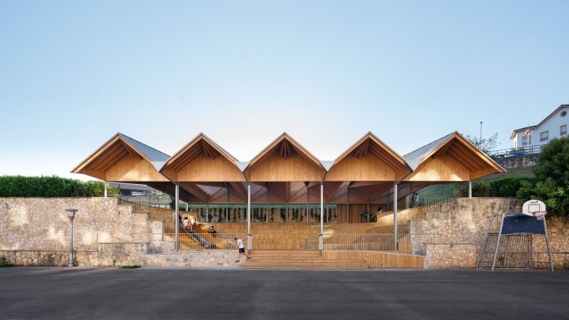 Mallabia 广场改造，西班牙， azab