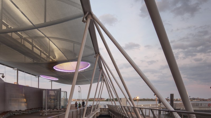 东 34 街渡轮码头 ，美国， Kennedy & Violich Architecture