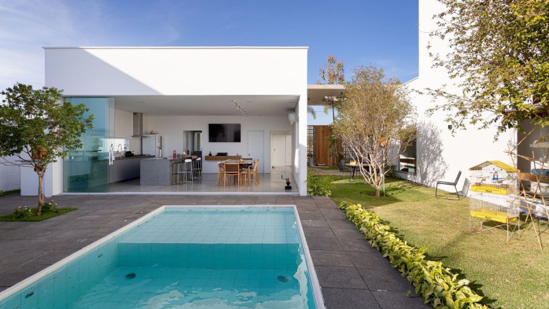 G 20 + 19 之家，巴西，Rafael Pinoti Arquitetura