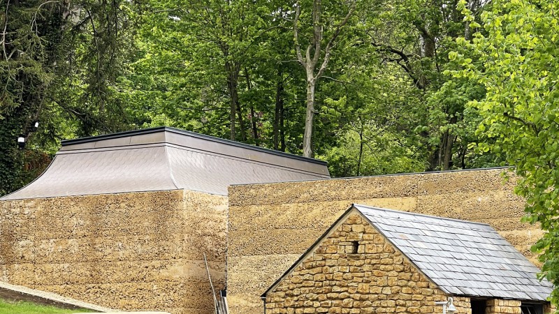 Rammed Earth 瑜伽工作室，英国，Invisible Studio