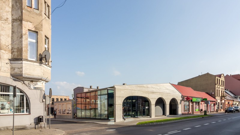 公共汽车站教育社区中心 ，波兰， Neostudio Architekci