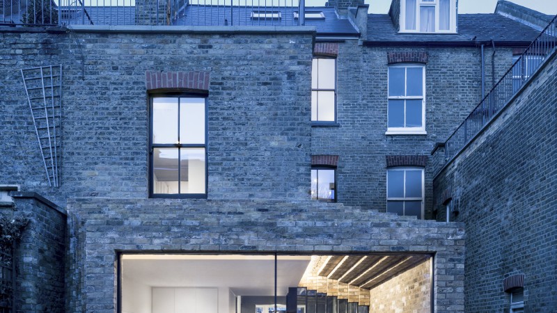 Step 之家，伦敦，Bureau de Change Architects