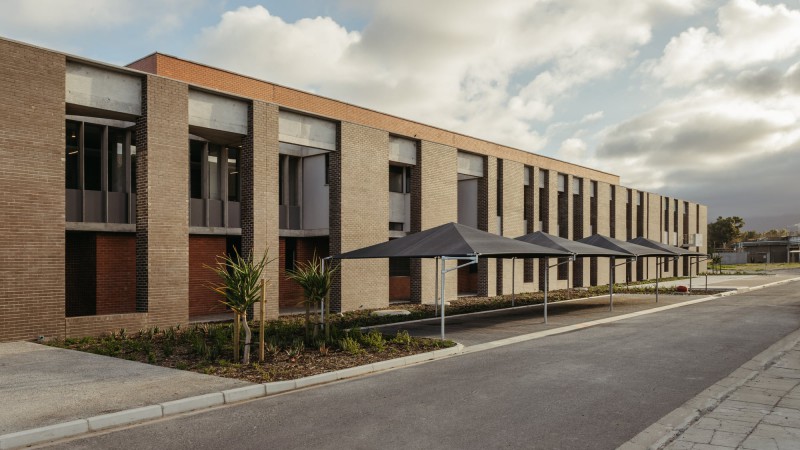 污水处理厂控制中心和鼓风机房综合体 ，南非， SALT Architects