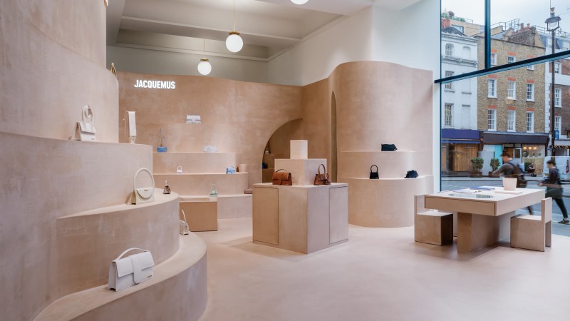 Jacquemus伦敦塞尔福里奇店，英国，AMO