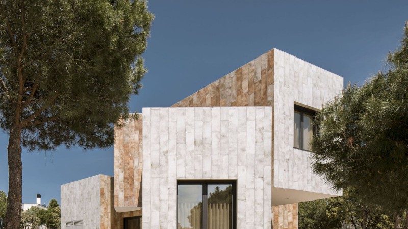 Llo 之家，西班牙， OOIIO Arquitectura