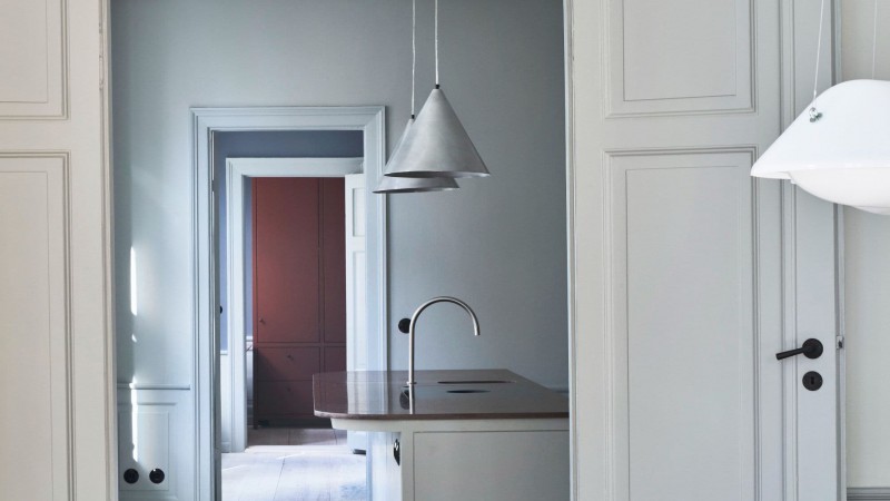 哥本哈根市中心的历史公寓改造 ，丹麦， Djernes & Bell