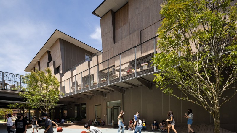 横滨国际学校，日本， TAISEI DESIGN Planners Architects & Engineers + Kengo Kuma & Associates