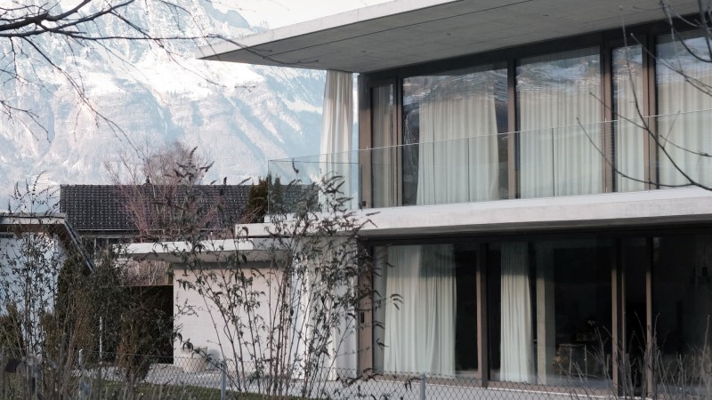 带窗帘的房子 ，瑞士， Allen + Crippa + Berger & Partner AG
