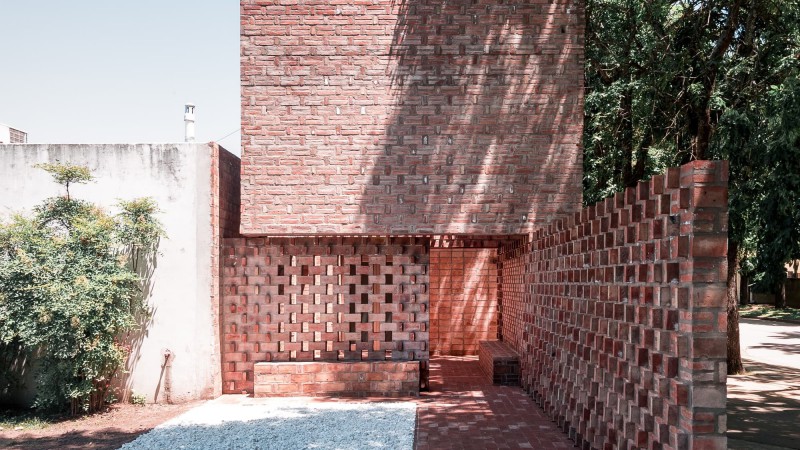 The Weight of the Void ，阿根廷， Miguel Ortego