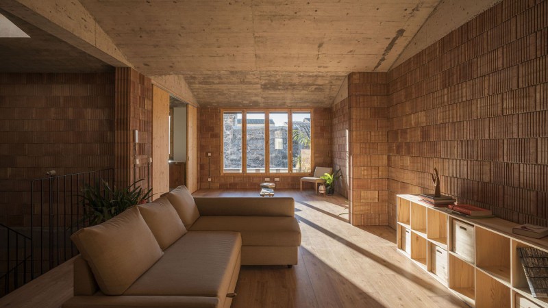 Battery之家，西班牙， NORA studio