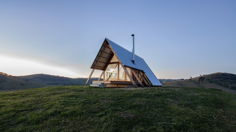 JR’s Hut at Kimo Estate ，澳大利亚， Anthony Hunt Design + Luke Stanley Architects