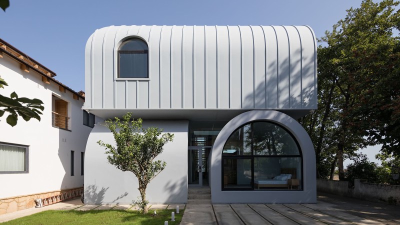 Vault on Vault 别墅，伊朗， KRDS