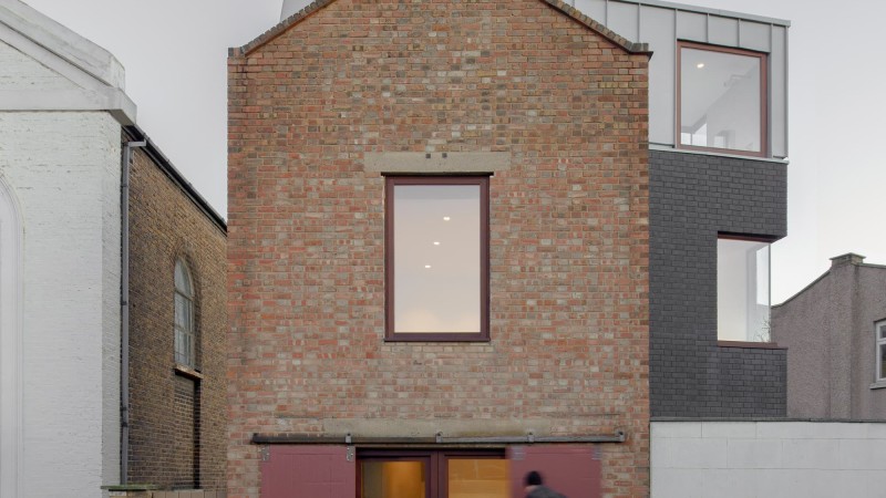 Lloyd Eist 之家，英国， Common Ground Workshop