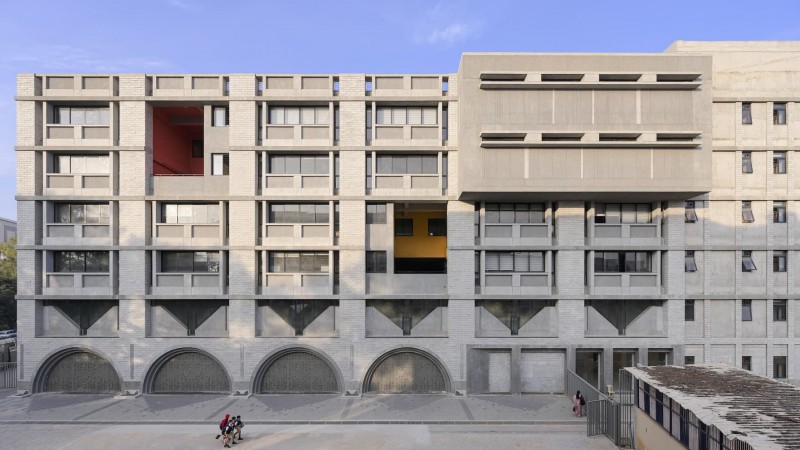 班加罗尔圣约瑟夫法学院 ，印度， BetweenSpaces