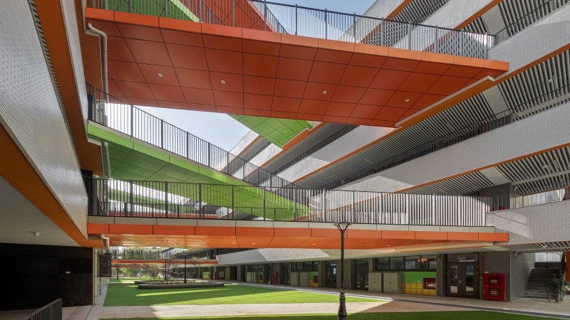 Tran Duy Hung 中学，越南，Sunjin Vietnam Joint Venture Company